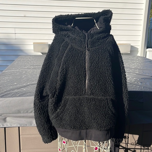 lululemon athletica Tops - Lululemon wool and cotton hoodie with pockets super comfortable and warm